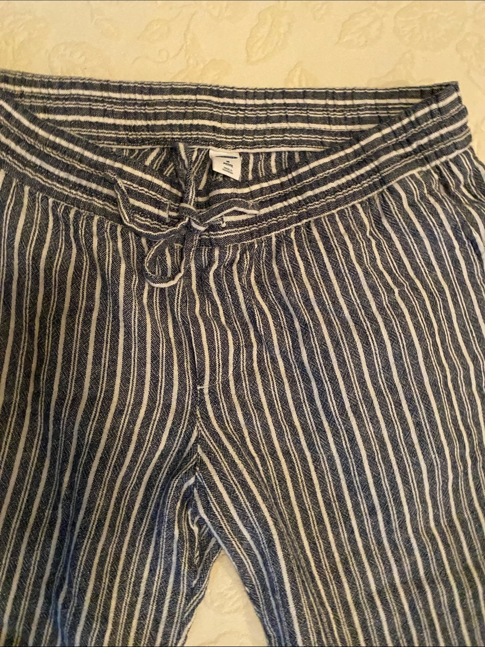 Old Navy Navy and White Striped Capris